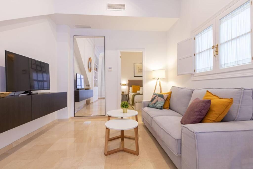 Mumu Luxury Suite Lirio Sevilla Eksteriør bilde