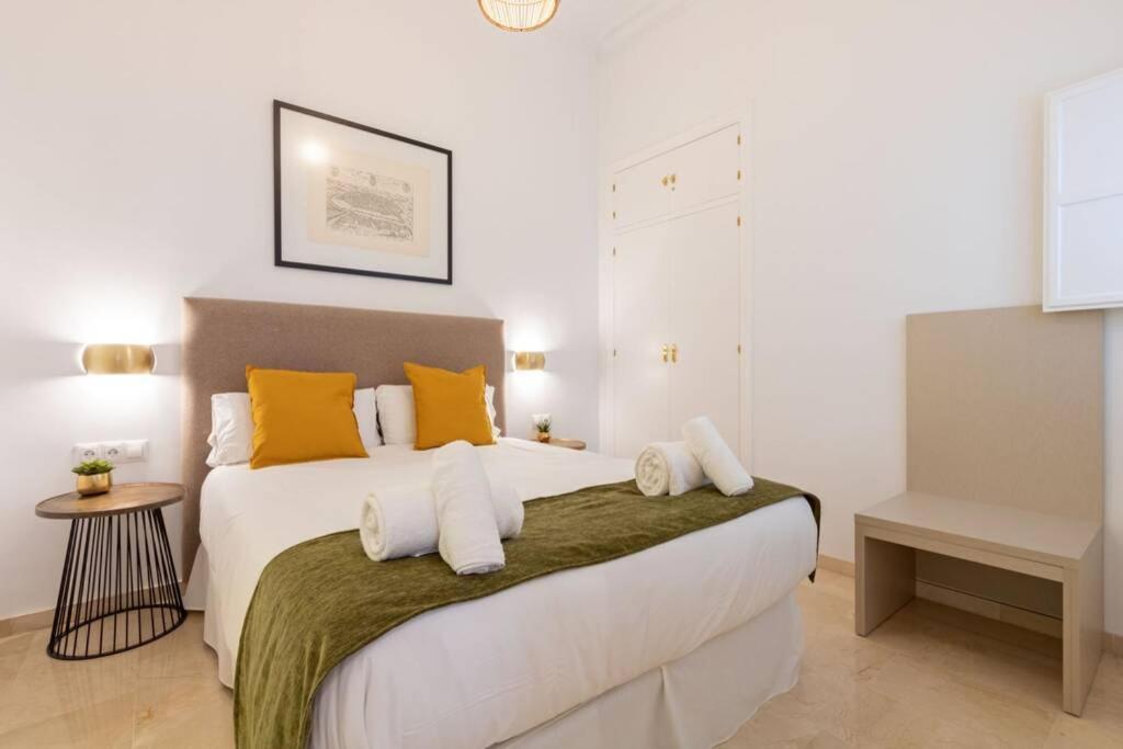 Mumu Luxury Suite Lirio Sevilla Eksteriør bilde